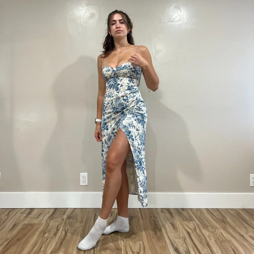 Reformation Kourtney Dress | Pompadour 🎉SALE🎀 NEW - Picture 2 of 16